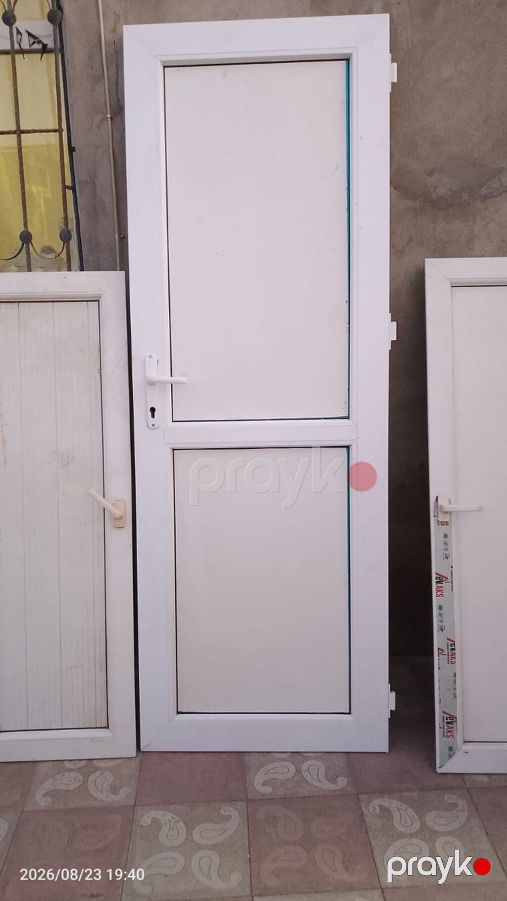Plastik və taxta qapılar bir də pəncərə var.istəyən olsa topdan 30 — Mallar, Digah (3)
