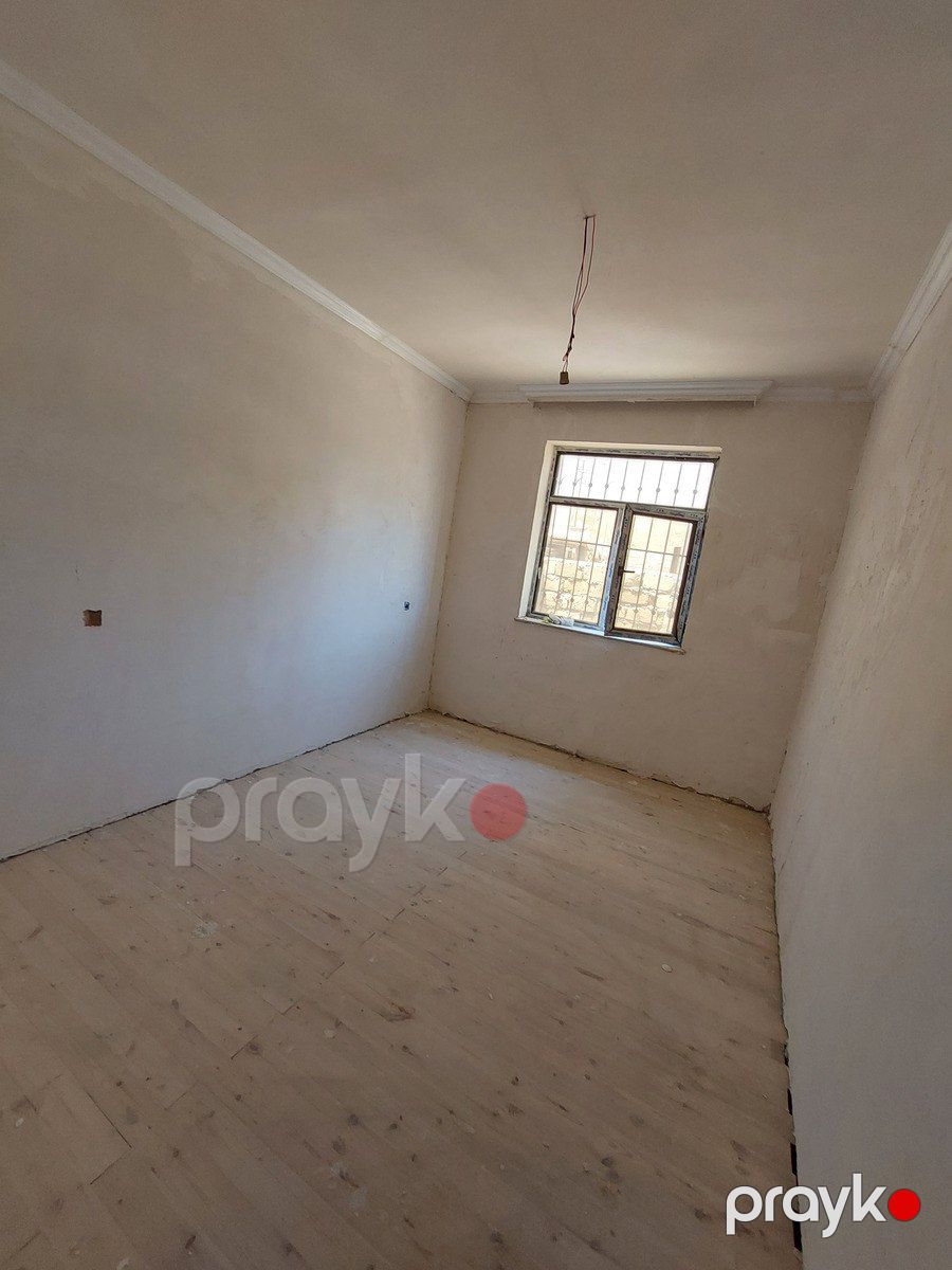 Həyət evi, Qobu qəs. — Ev, villa, Bakı (5)