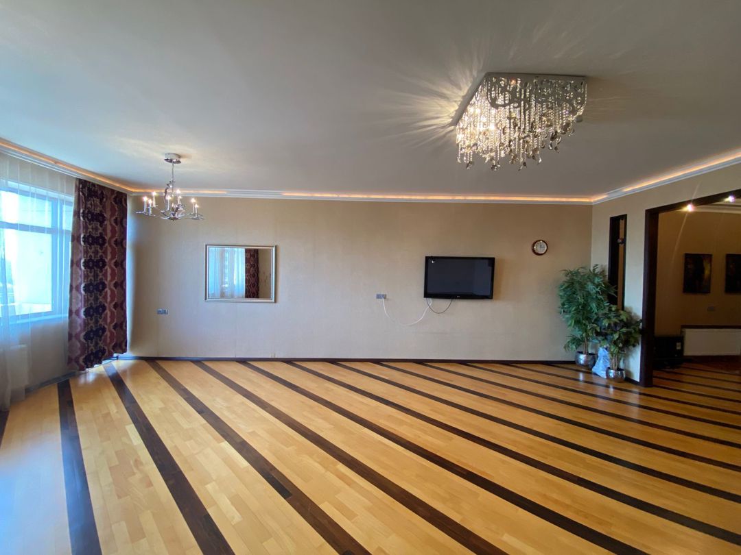 Satılır 4 otaqlı yeni tikili 183 m² — Mənzil, Bakı (2)