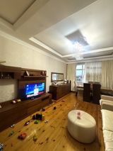Satılır 3 otaqlı yeni tikili 130 m² — Emin bəy