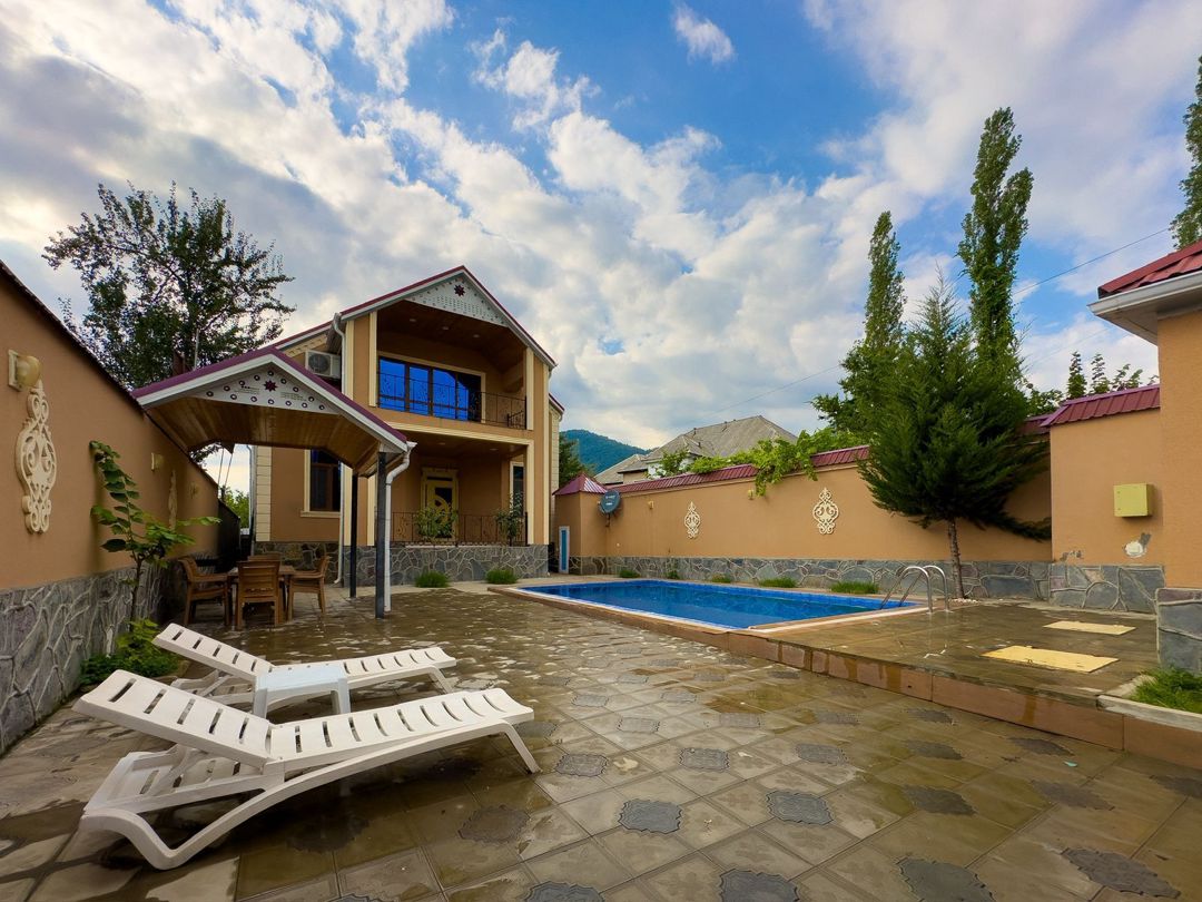 İcarəyə verilir 6 otaqlı həyət evi/bağ evi 300 m² — Ev, villa, Qəbələ (4)