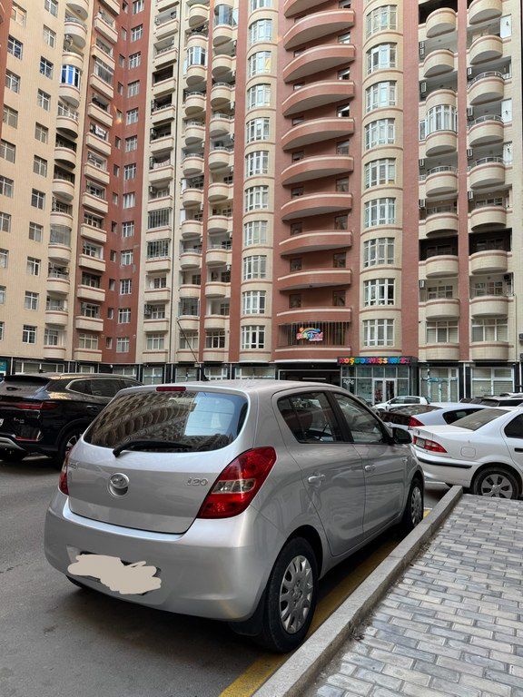 Hyundai i20, 1.4 L, 2011 il, 150 911 km — Avtomobillər, Bakı (5)