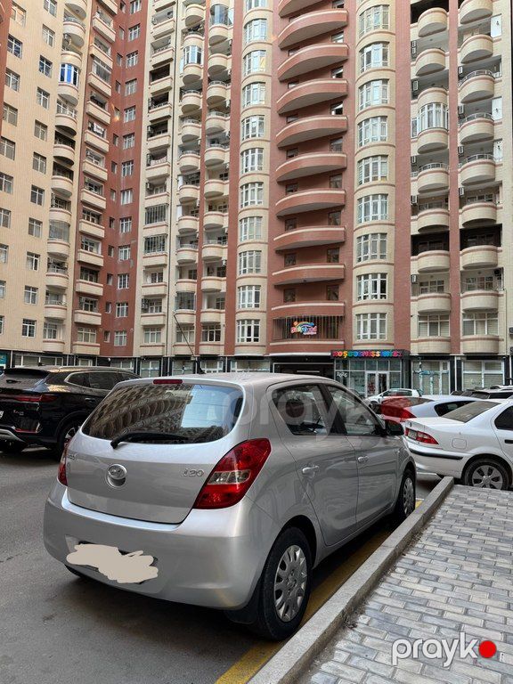 Hyundai i20, 1.4 L, 2011 il, 150 911 km — Avtomobillər, Bakı (5)