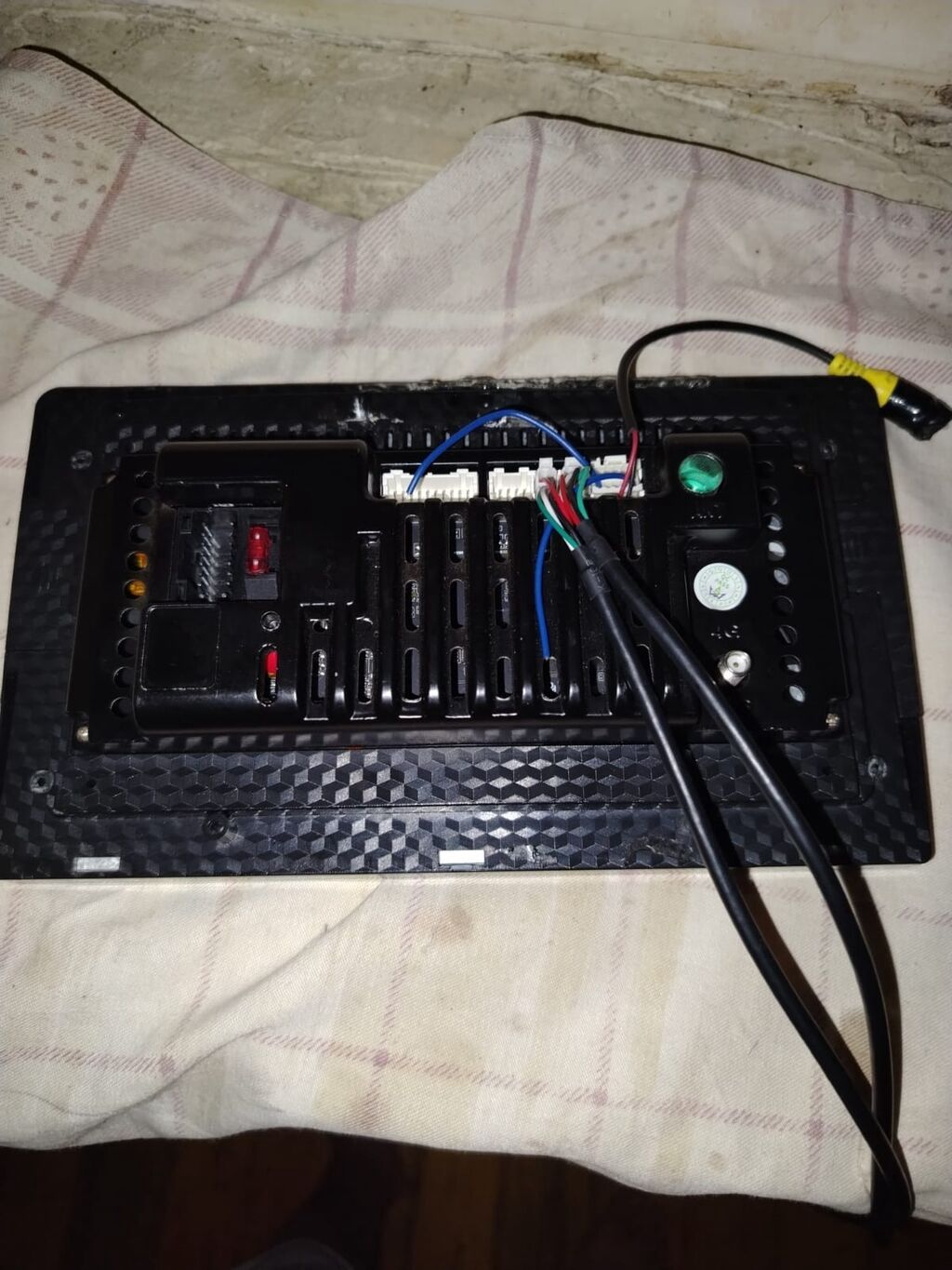 Avtomobil üçün universal multimedia başlıq (touchscreen) - Təxminən — Elektronika, Bakı