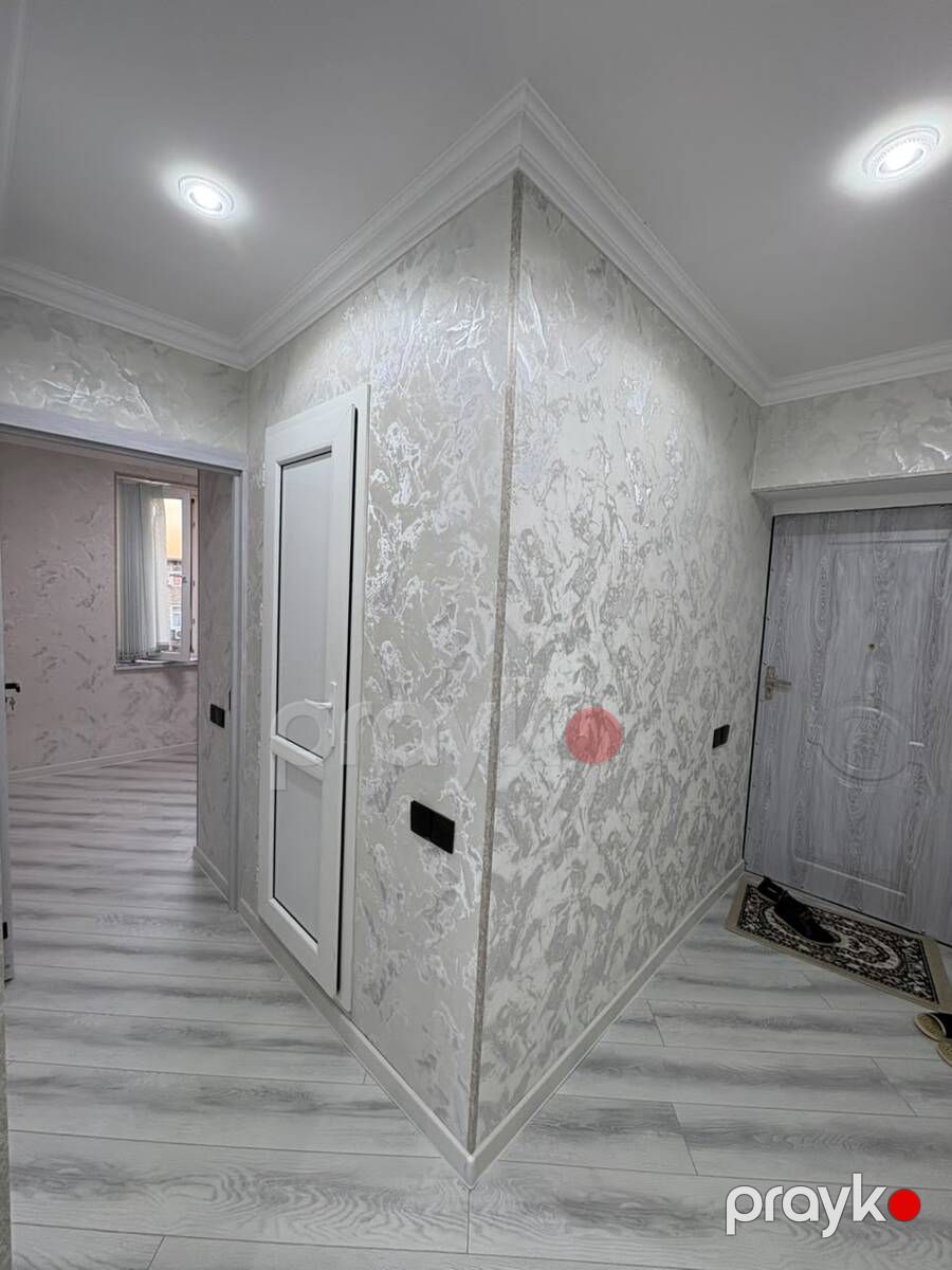 Satılır 2 otaqlı köhnə tikili 55 m² — Mənzil, Bakı (7)