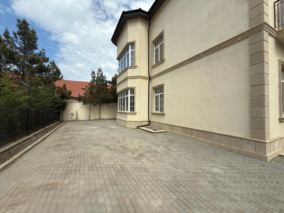 Satılır 7 otaqlı həyət evi/bağ evi 450 m² — Ev, villa, Bakı (4)