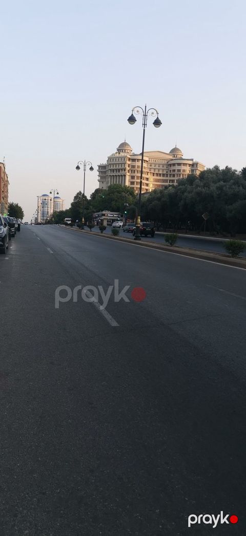 İcarəyə verilir 3 otaqlı köhnə tikili 80 m²