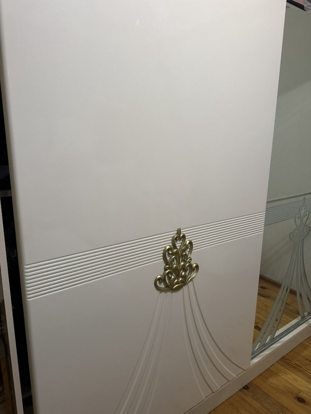 Krem rəngli sürgülü qapılı dolab - Klassik-modern dizayn: ön paneldə — Mebel, Mehdiabad (2)