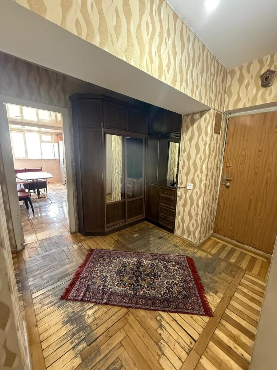 İcarəyə verilir 4 otaqlı köhnə tikili 130 m² — Mənzil, Bakı (4)