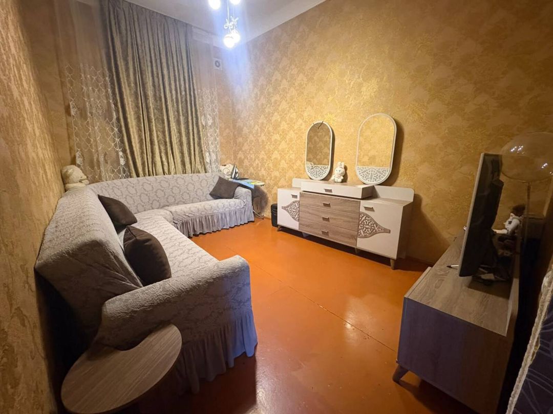 Satılır 2 otaqlı köhnə tikili 60 m² — Mənzil, Bakı (3)