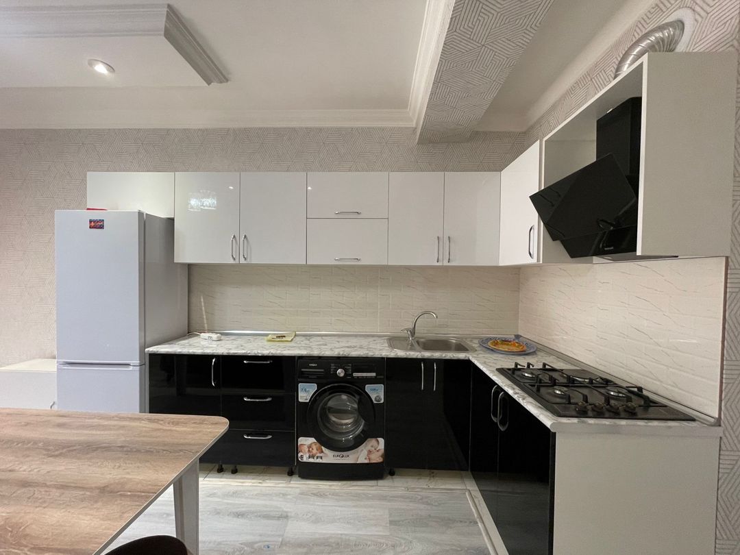 İcarəyə verilir 2 otaqlı yeni tikili 85 m² — Mənzil, Bakı (9)