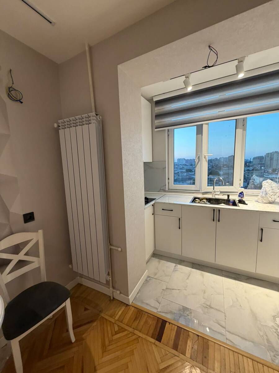 Satılır 3 otaqlı köhnə tikili 80 m² — Mənzil, Bakı (12)