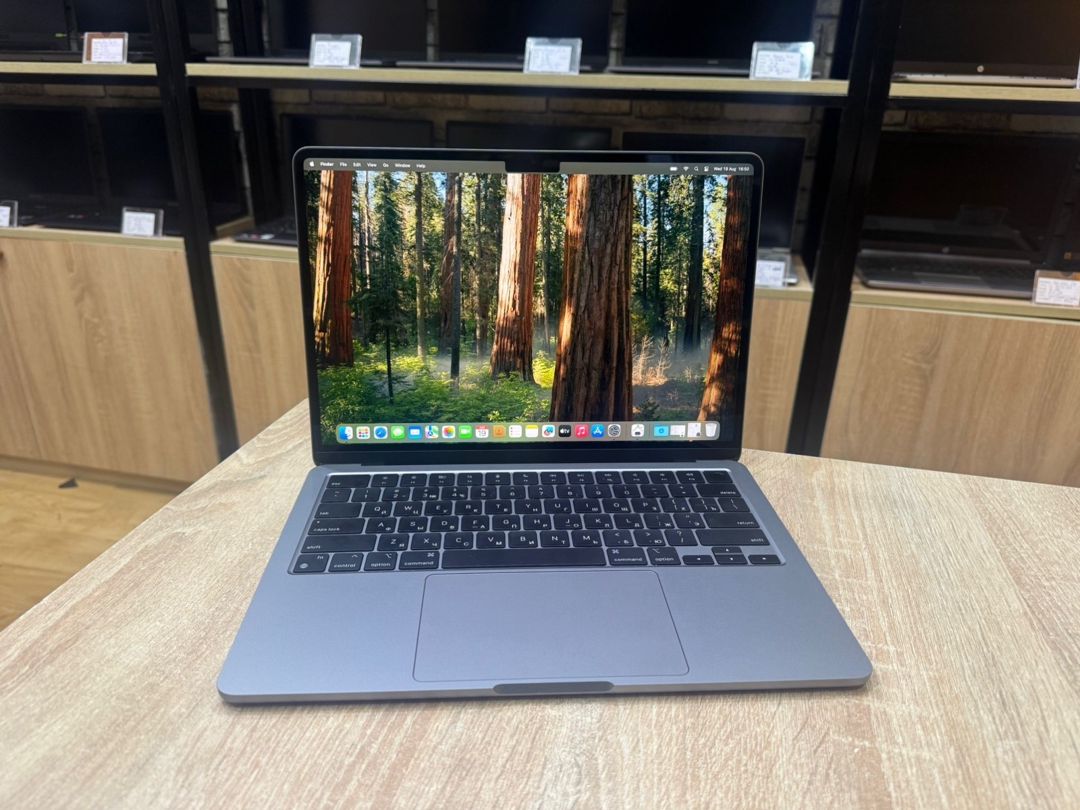 MacBook Air 13 M3 — Elektronika, Bakı