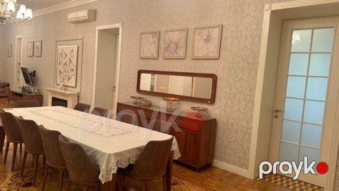 Satılır obyekt 250 m²