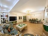 Satılır 4 otaqlı yeni tikili 168 m² — Əhməd bəy