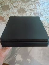 PlayStation 4 Slim oyun konsolu komplekt - Model: PS4 Slim (qara — Электроника