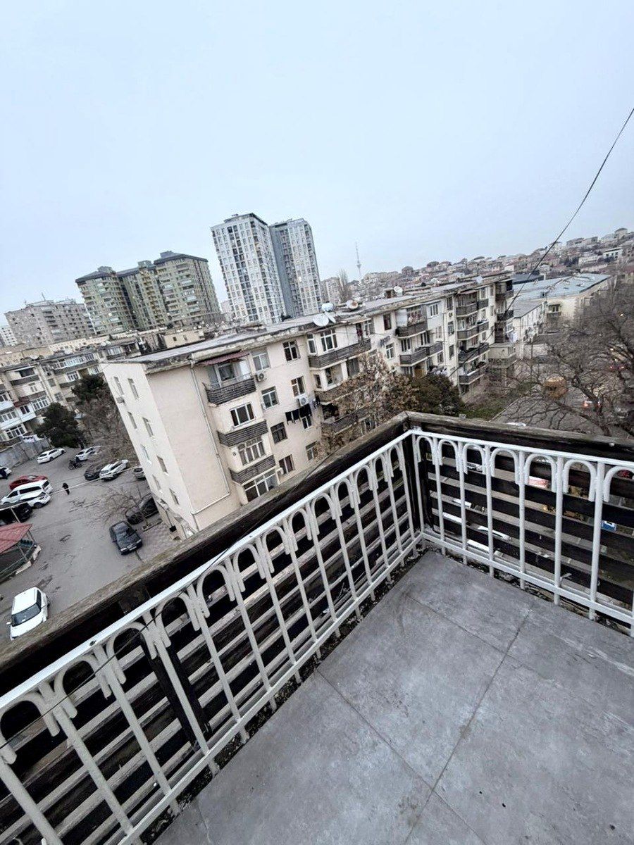 Satılır 1 otaqlı köhnə tikili 40 m² — Mənzil, Bakı (8)