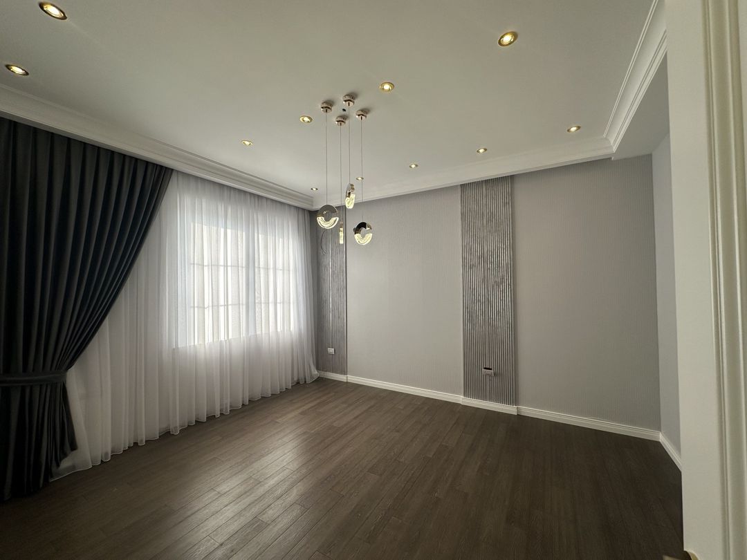 Satılır 5 otaqlı həyət evi/bağ evi 250 m² — Ev, villa, Bakı (3)