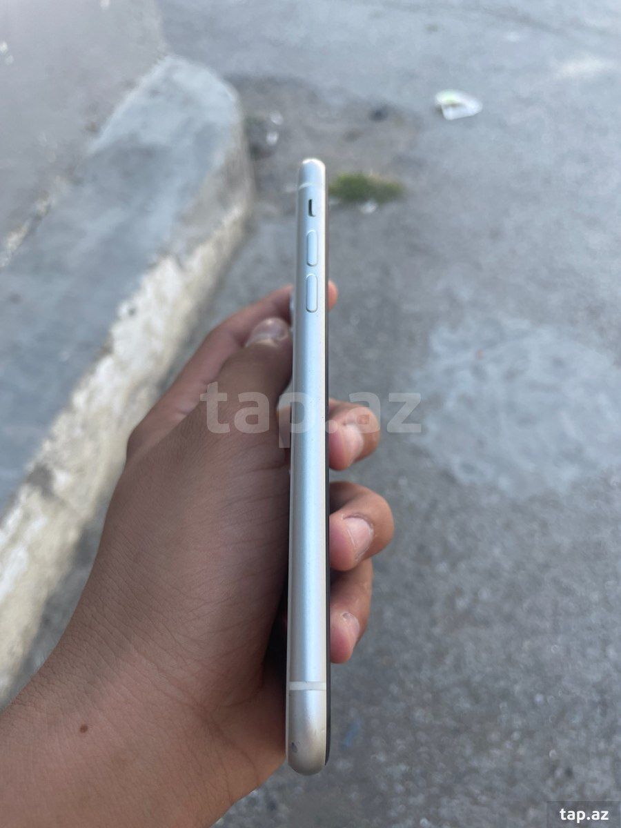 Apple iPhone 11 White 128GB/4GB — Telefonlar və qadjetlər, Bakı (3)