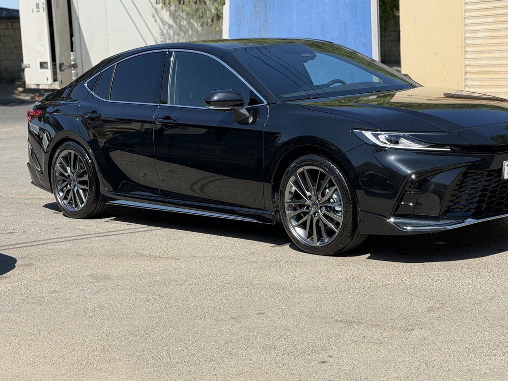 Toyota Camry, 2.0 L, 1 kWh, 2025 il, 10 000 km — Avtomobillər, Bakı (5)