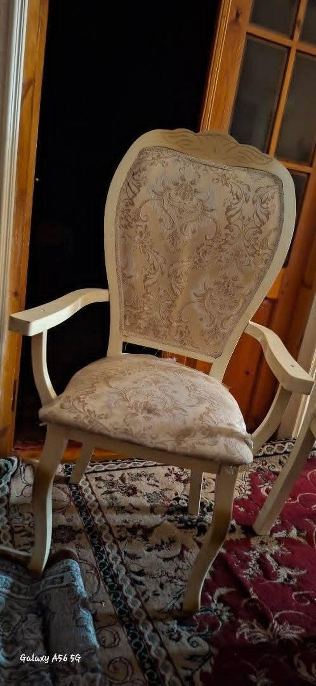 Klassik üslubda yemək otağı dəsti üçün stullar və krem rəngli divan 5 — Mebel, Bakı (2)