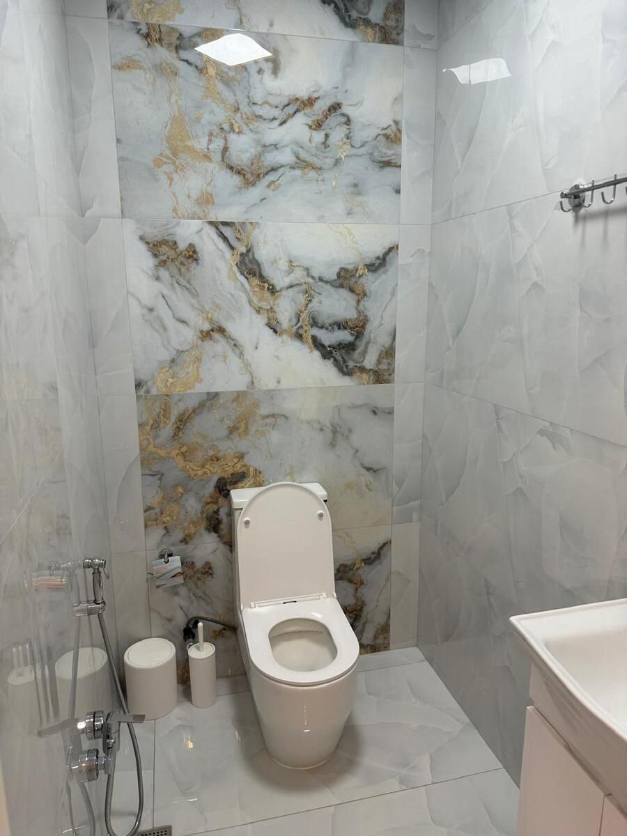 İcarəyə verilir 3 otaqlı yeni tikili 120 m² — Mənzil, Bakı (9)