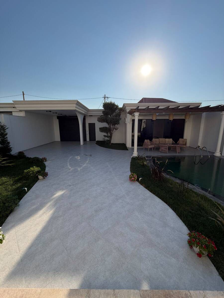 Satılır 5 otaqlı həyət evi/bağ evi 220 m² — Ev, villa, Bakı (12)