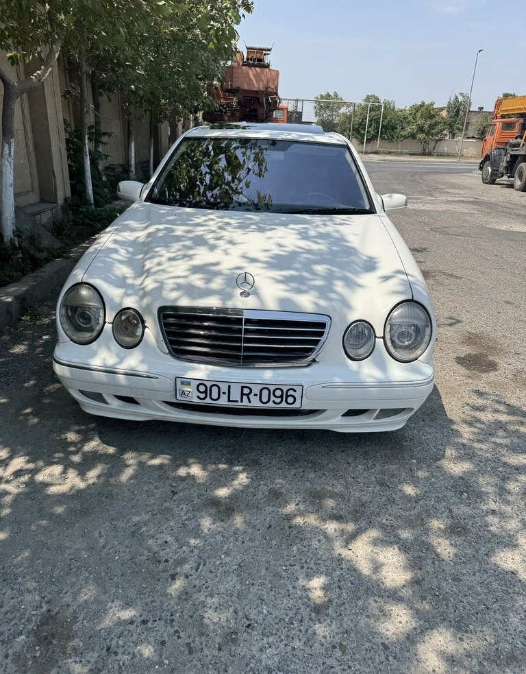 Mercedes E 320, 2001 il, 368000 km — Avtomobillər, Bakı
