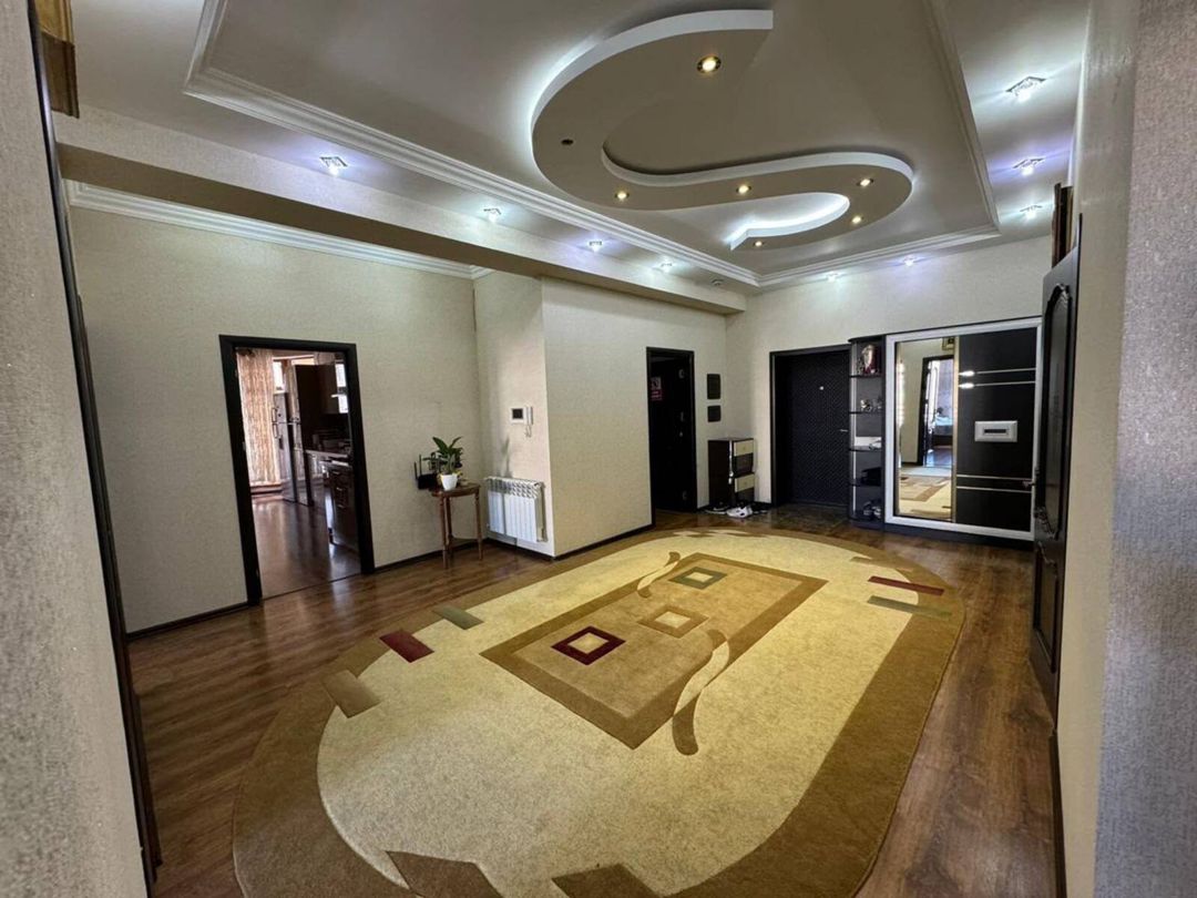 Satılır 4 otaqlı yeni tikili 198 m² — Mənzil, Bakı (3)