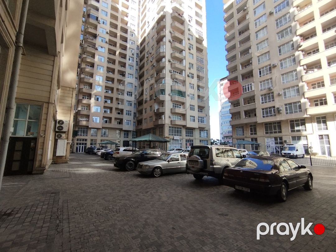 3-otaqlı yeni tikili, 8 Noyabr m., 150 m² — Daşınmaz əmlak, Bakı (2)