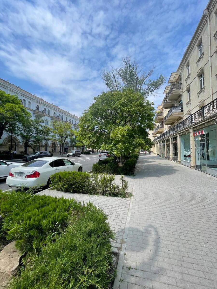Satılır obyekt 40 m² — Əmlak, Bakı