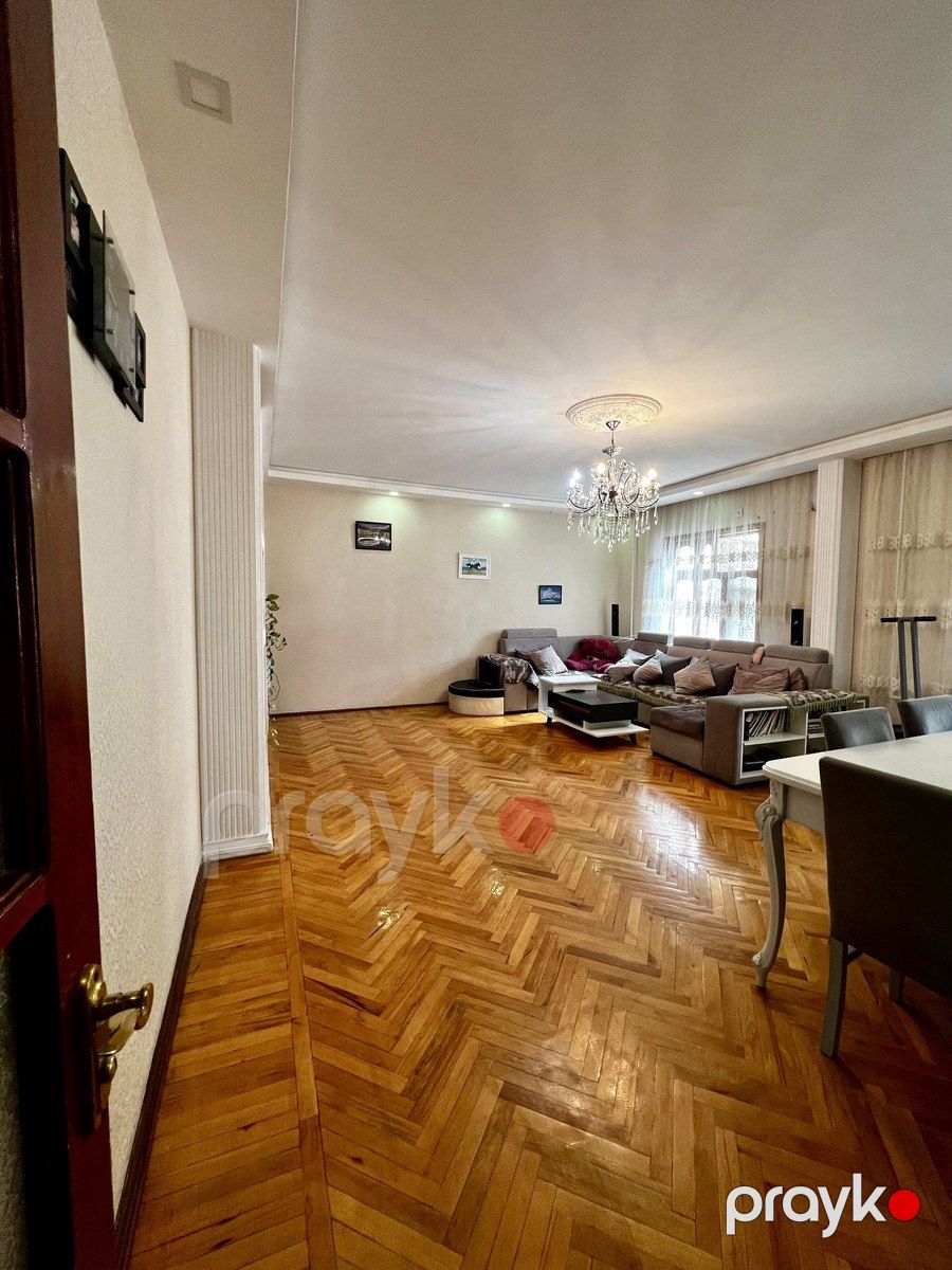 Satılır 5 otaqlı köhnə tikili 110 m² — Mənzil, Bakı (4)
