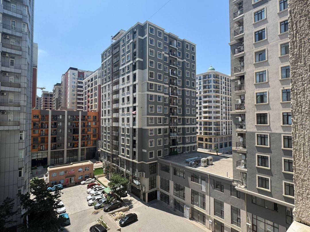 Satılır 3 otaqlı yeni tikili 101 m² — Mənzil, Bakı (2)