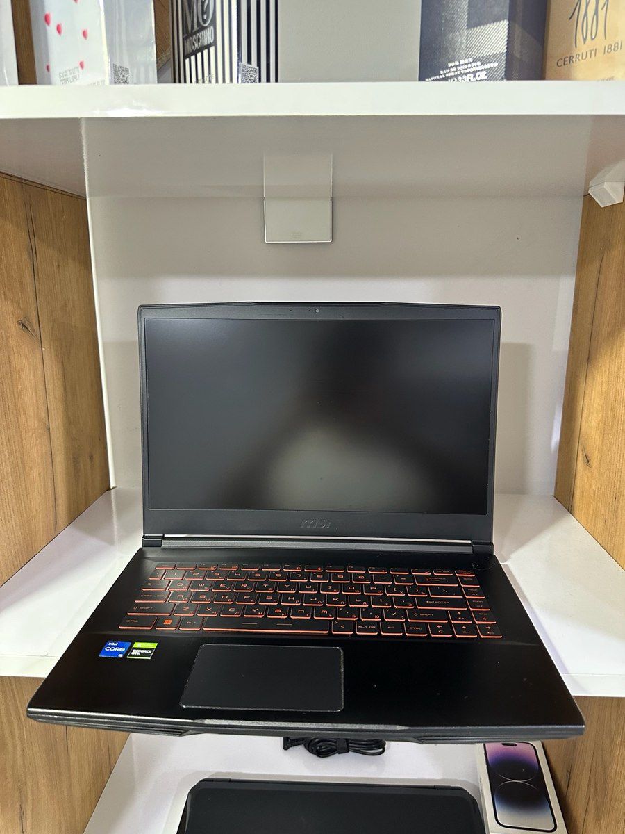 MSI noutbuku — Elektronika, Bakı