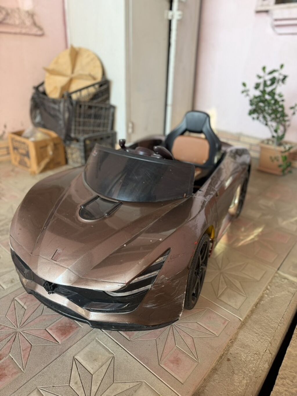 Uşaq elektrik maşını – LaFerrari üslubunda, qəhvəyi metalik — Uşaq nəqliyyatı, Bakı (3)