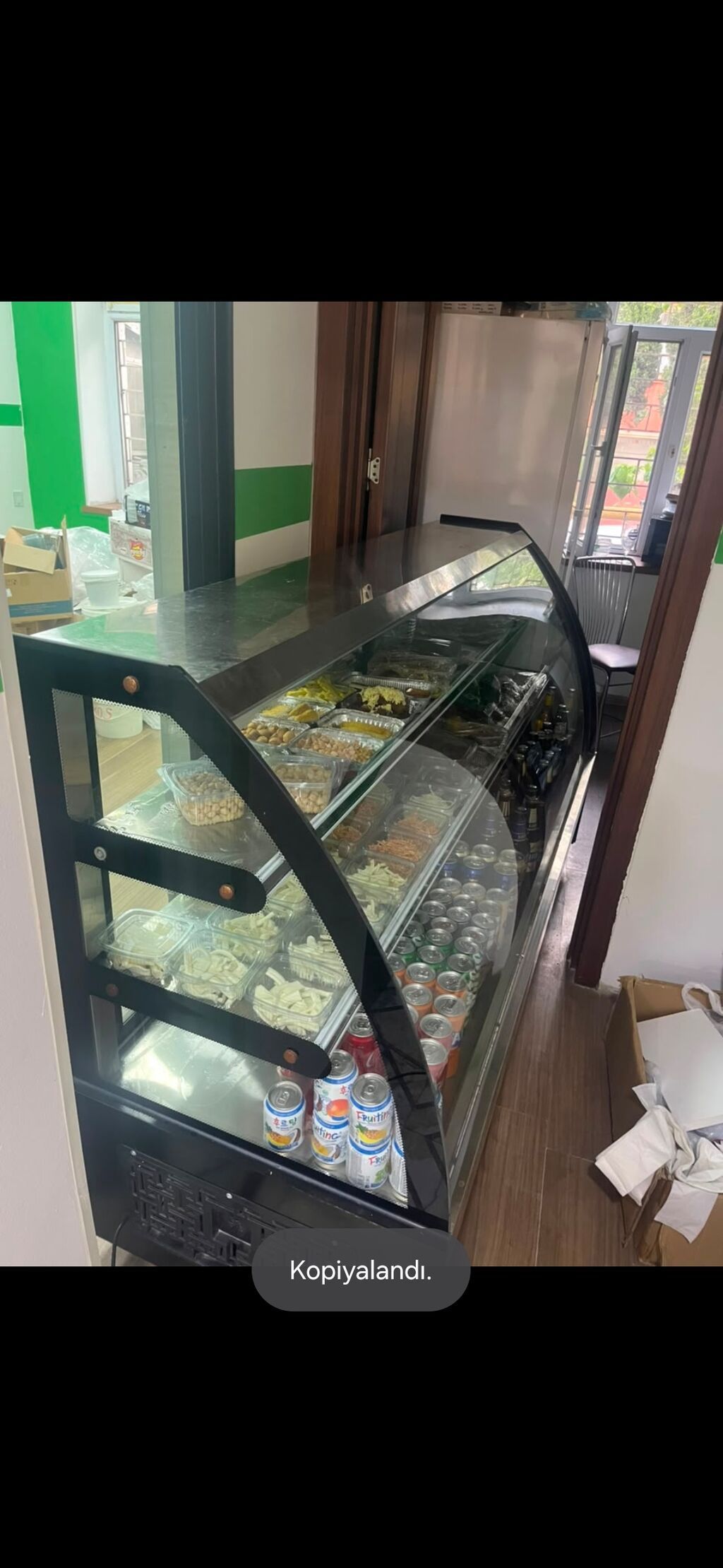 Soyuducu vitrin 500 Azn. Yenidir, 1 ay evvel alınıb.Ölçü uzunluq 2 m