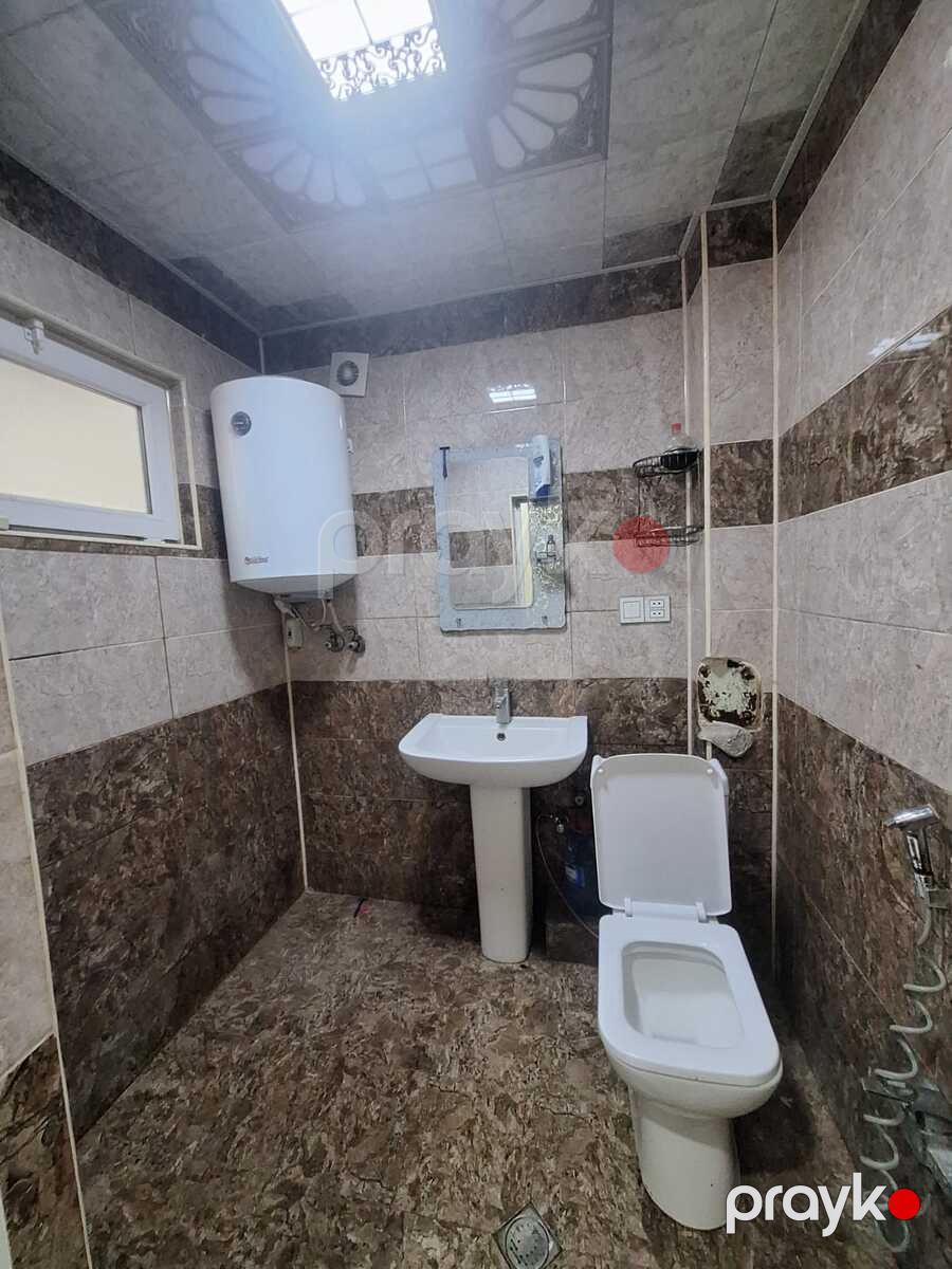 Satılır 2 otaqlı köhnə tikili 55 m² — Mənzil, Bakı (10)