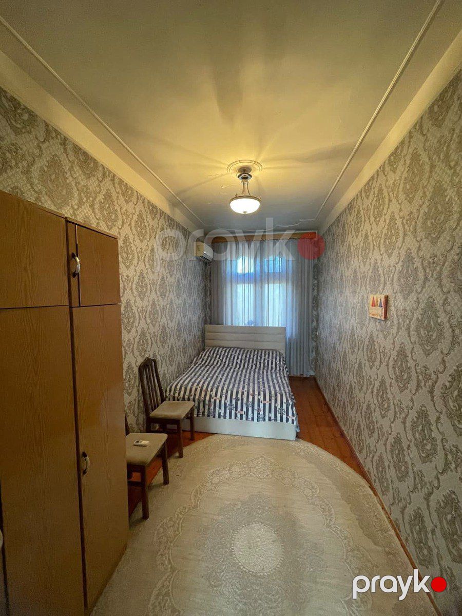 Satılır 2 otaqlı köhnə tikili 55 m² — Mənzil, Bakı (3)