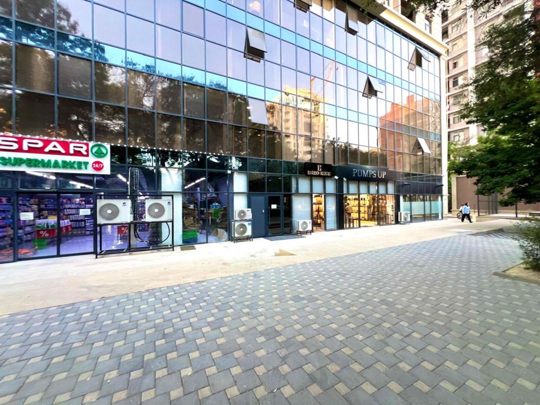 Satılır obyekt 209 m² — Əmlak, Bakı