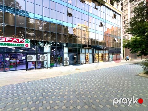 Satılır obyekt 209 m²