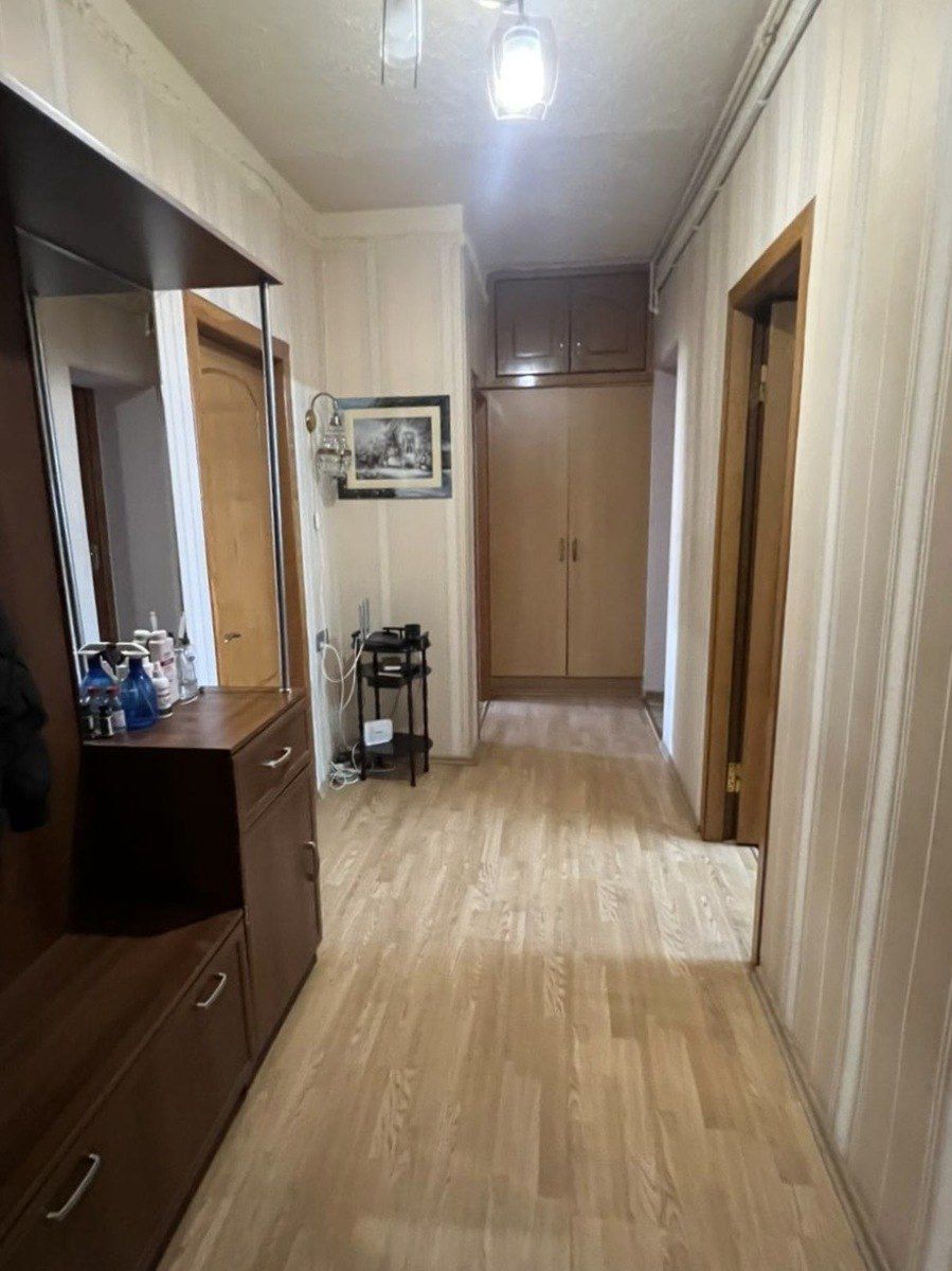 Satılır 4 otaqlı köhnə tikili 100 m² — Mənzil, Bakı (3)