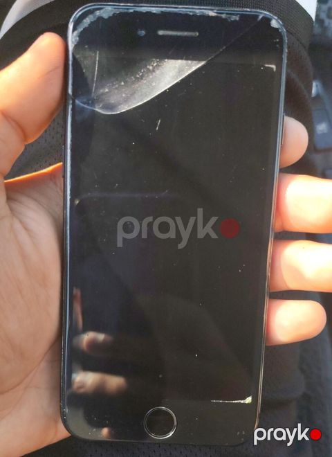 IPhone 7, Qara