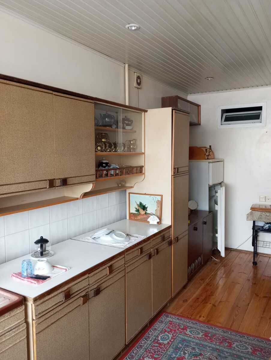 Satılır 2 otaqlı köhnə tikili 82.5 m² — Mənzil, Şəki (5)
