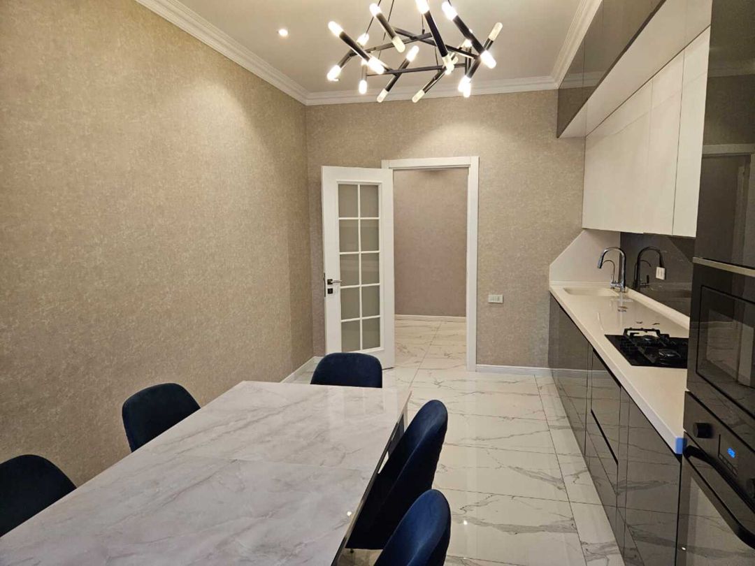 İcarəyə verilir 4 otaqlı yeni tikili 140 m² — Mənzil, Bakı (7)
