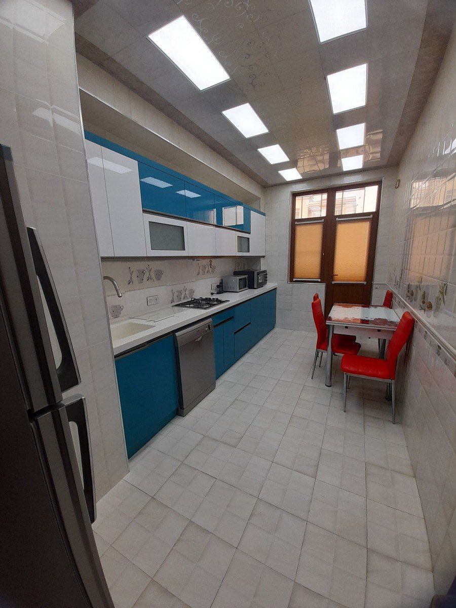 İcarəyə verilir 2 otaqlı yeni tikili 100 m² — Mənzil, Bakı (7)
