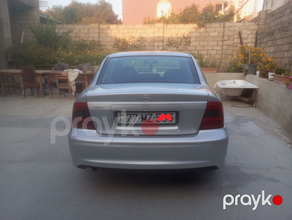 Opel Vectra: 1.8 l | 2001 il 317000 km Sedan 77-MZ-888 — Avto, Bakı (3)
