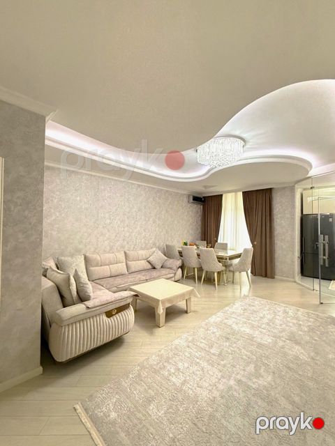 Satılır 3 otaqlı yeni tikili 100 m²