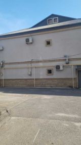Satılır obyekt 715 m² — Obyekt