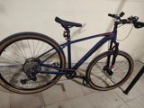 Şəhər/trek hibrid velosiped – Toba - Çərçivə: yüngül aluminiy, idman — Велосипеды