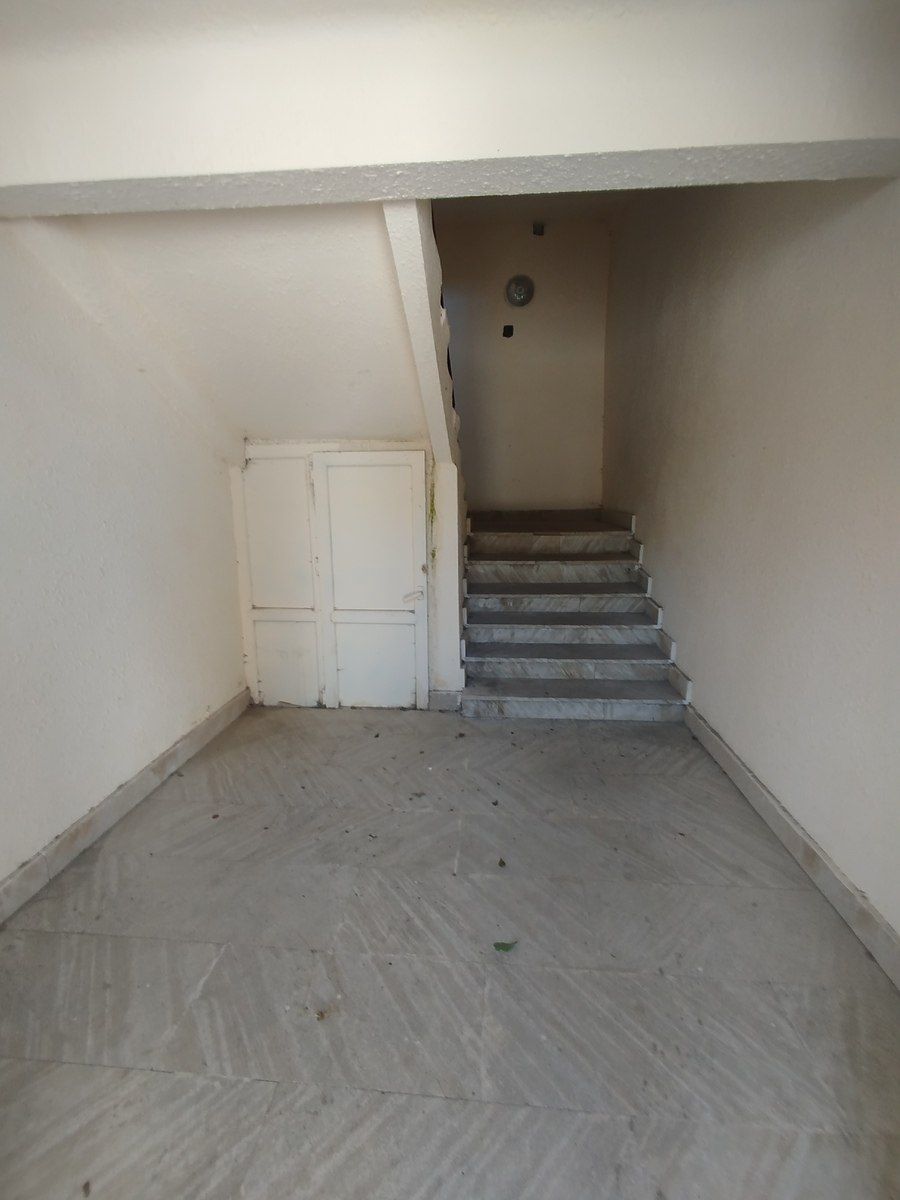 Satılır 2 otaqlı köhnə tikili 65 m² — Mənzil, Bakı (2)